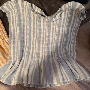 American Eagle crop top